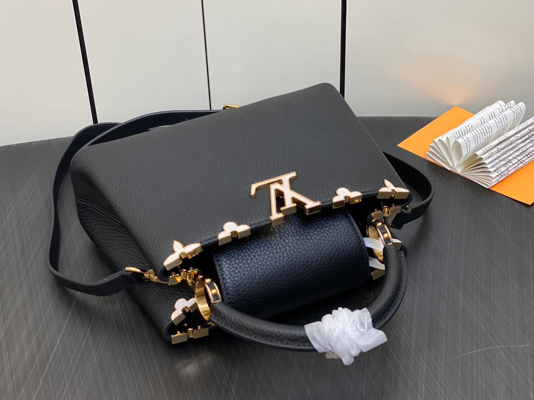 CAPUCINES BB 27 NEGRO TAURILLON HARDWARE DORADO