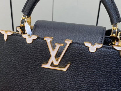 CAPUCINES BB 27 NEGRO TAURILLON HARDWARE DORADO