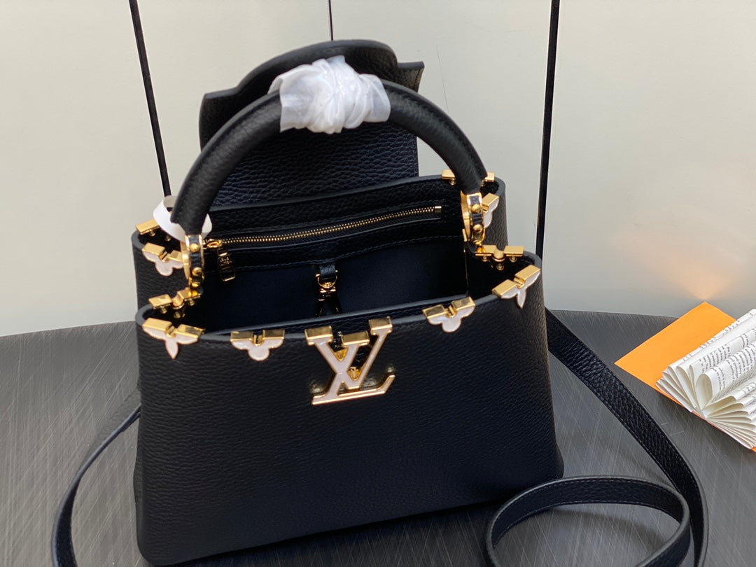 CAPUCINES BB 27 NEGRO TAURILLON HARDWARE DORADO