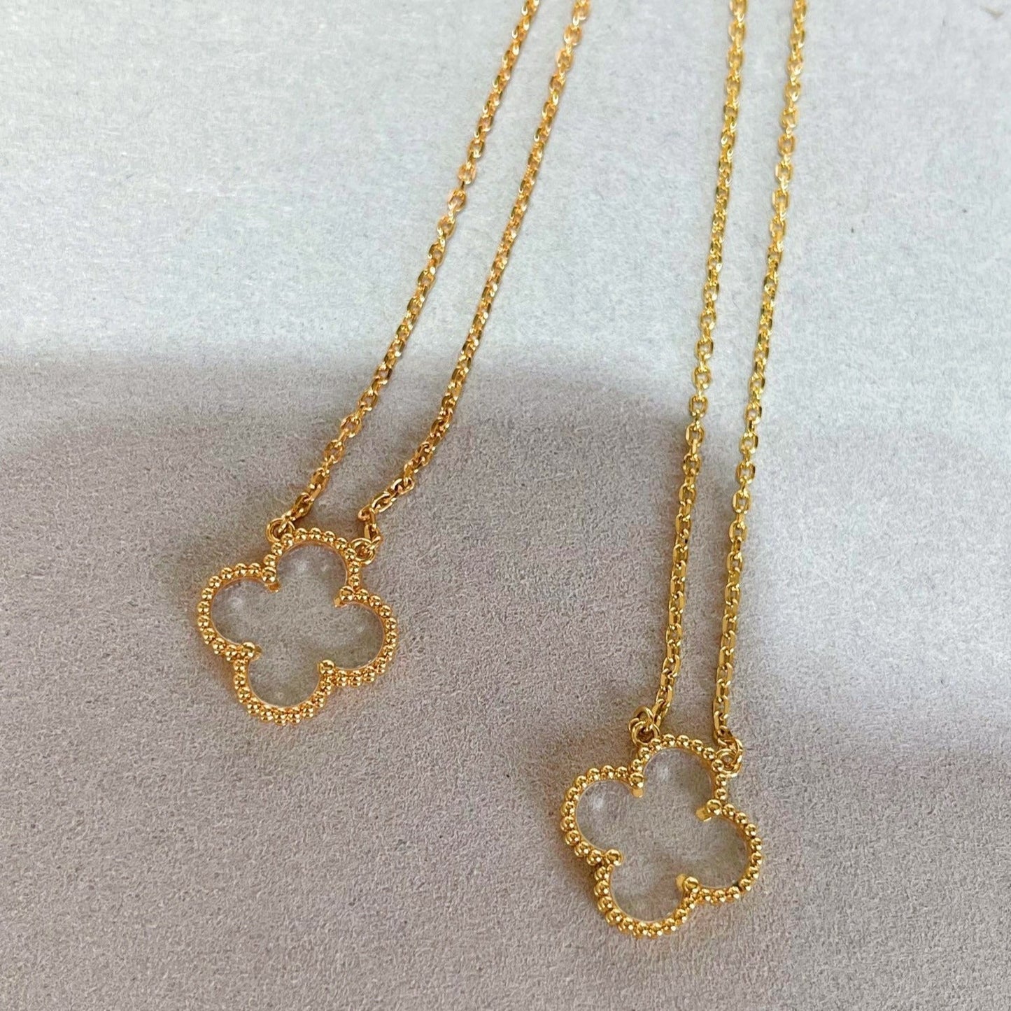 DIANA CLOVER ROCK CRYSTAL ROSE GOLD NECKLACE