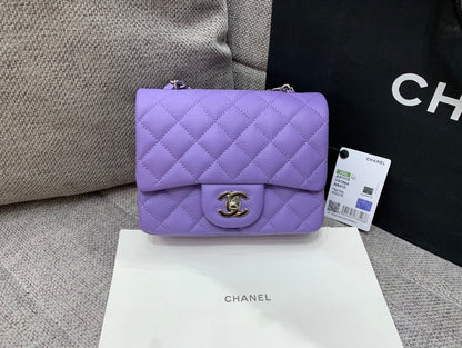 MINI SAC À RABAT CARRÉ 17 CM VIOLET CAVIAR QUINCAILLERIE ARGENTÉE