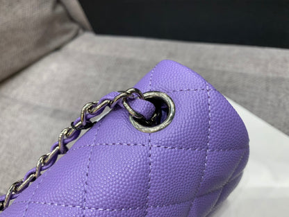 MINI SAC À RABAT CARRÉ 17 CM VIOLET CAVIAR QUINCAILLERIE ARGENTÉE