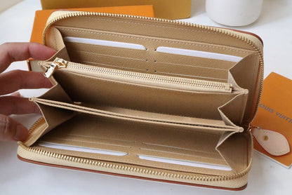 CARTERA CLEMENCE 19.5 LONA MONOGRAMA BLANCO ROSA