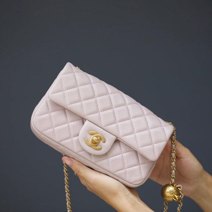 MINI SAC À RABAT RECTANGLE 20 CM CUIR D'AGNEAU ROSE CLAIR QUINCAILLERIE DORÉ