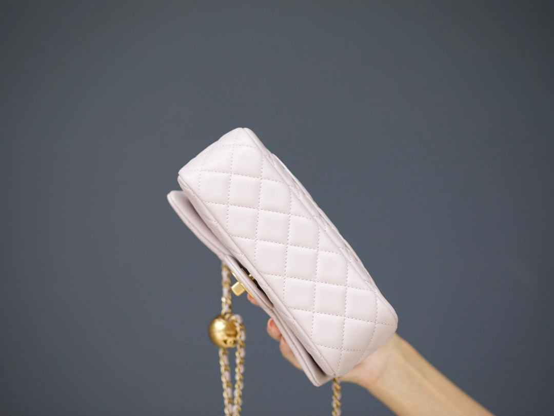 MINI SAC À RABAT RECTANGLE 20 CM CUIR D'AGNEAU ROSE CLAIR QUINCAILLERIE DORÉ