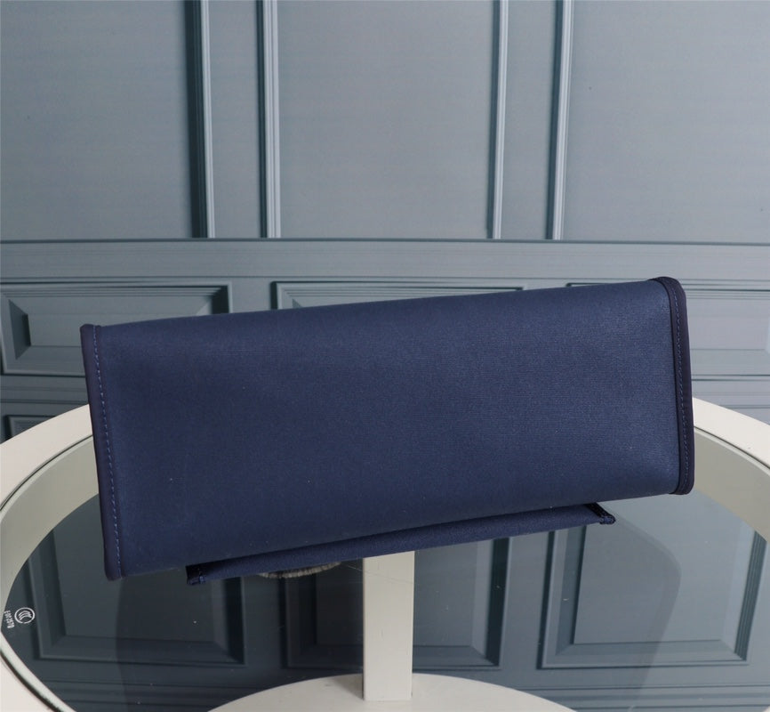 HM HERBAG ZIP 31 LONA AZUL MARINO Y CHOCOLATE