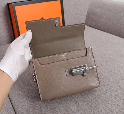 BOLSO MINI HM VERROU 17 PIEL DE BECERRO MARRÓN CENIZA