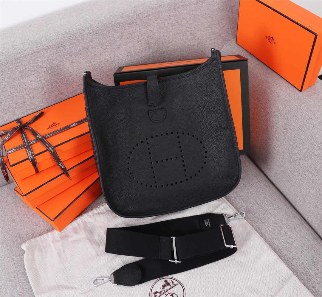 BOLSO HM EVELYNE 28 NEGRO TOGO