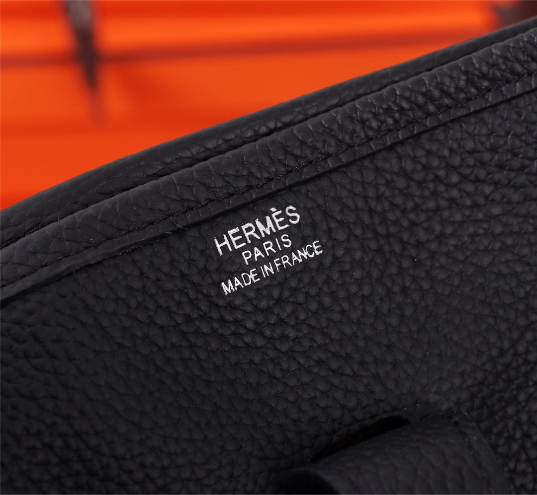 BOLSO HM EVELYNE 28 NEGRO TOGO