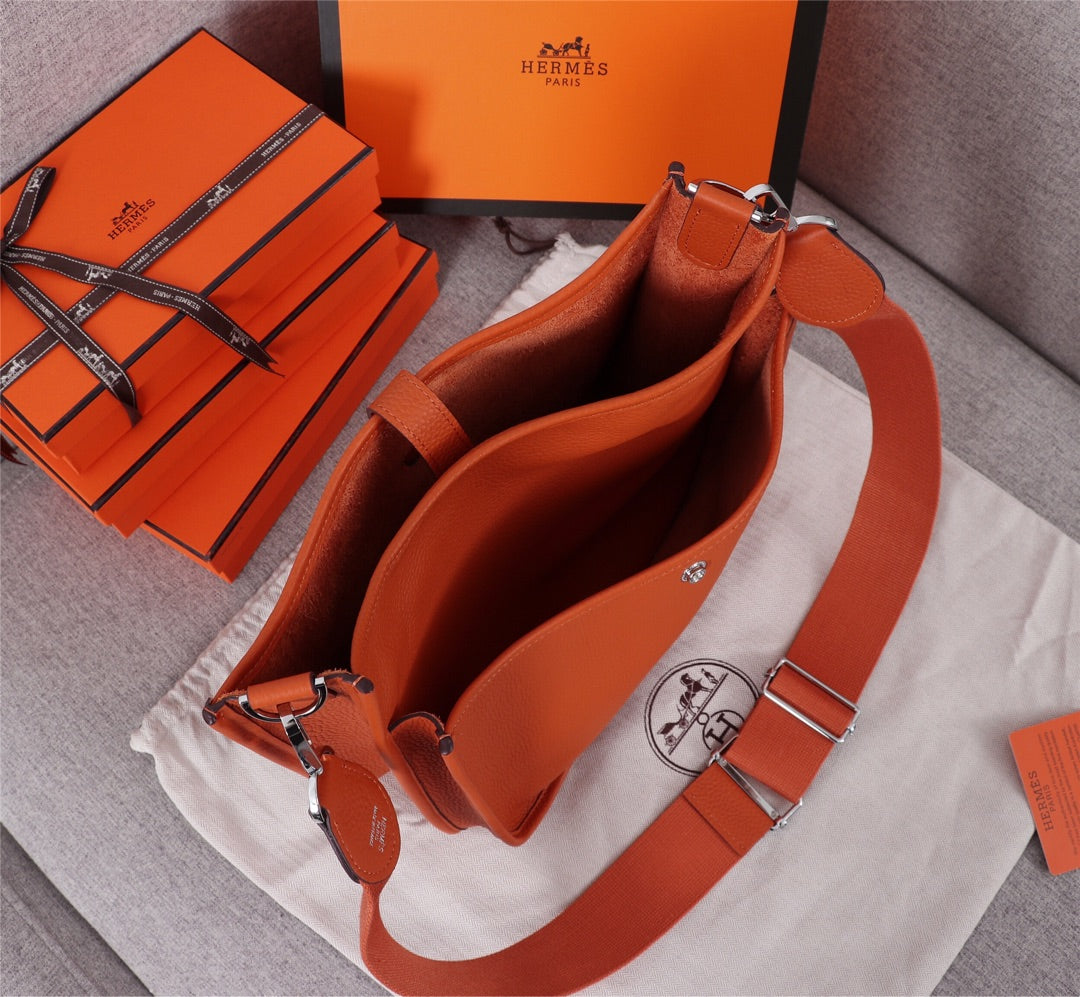 BOLSO HM EVELYNE 28 ROJO NARANJA TOGO