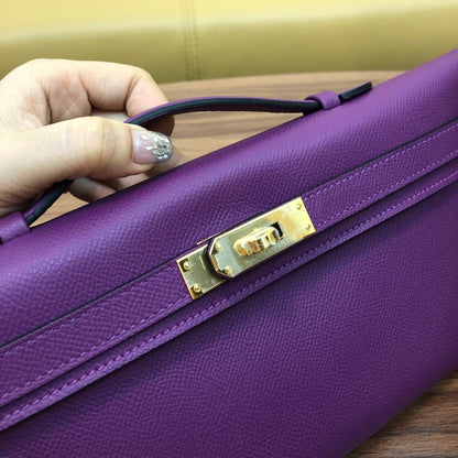 HM Kelly Cut 31cm Cuero Swift Morado Ghw