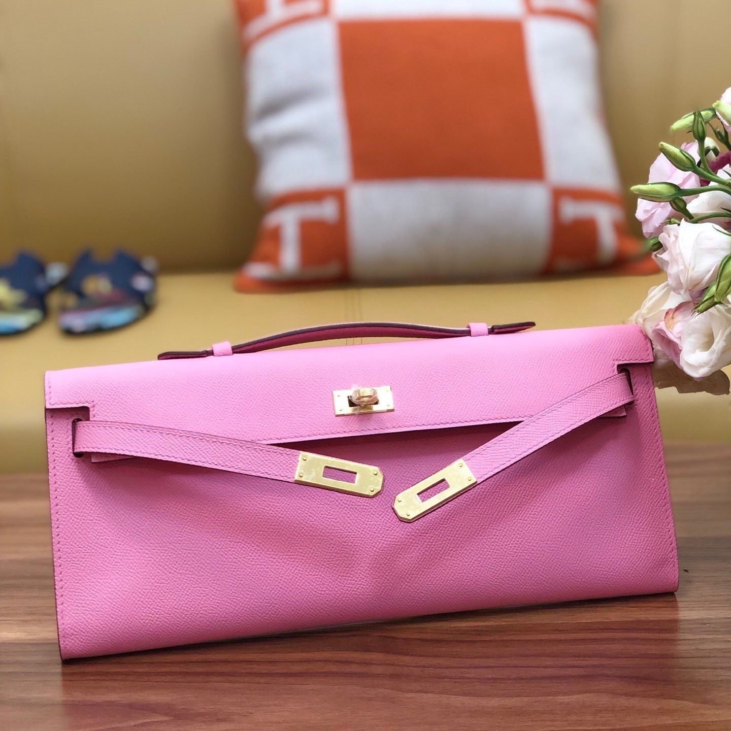 HM Kelly Cut 31cm Rosa Claro Swift Cuero Ghw