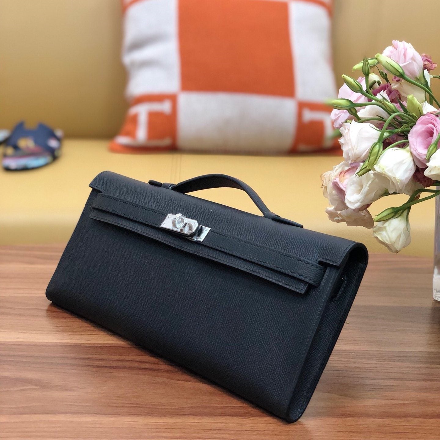 HM Kelly Cut 31cm Negro Swift Cuero Shw
