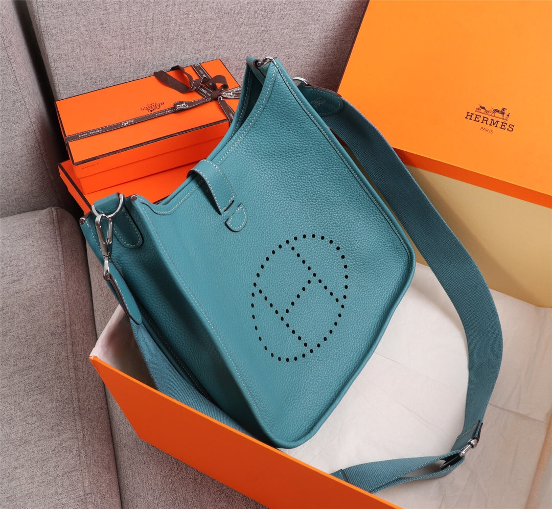 BOLSO HM EVELYNE 28 ZAFIRO TOGO
