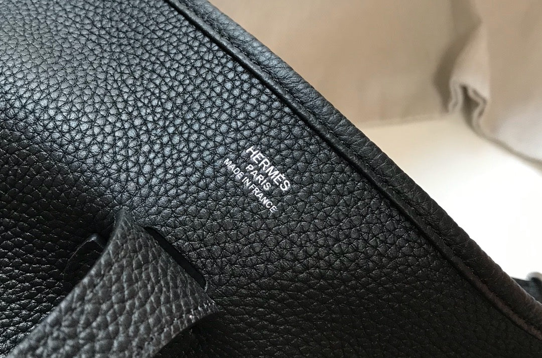 Evelyne 29cm Negro Togo Shw