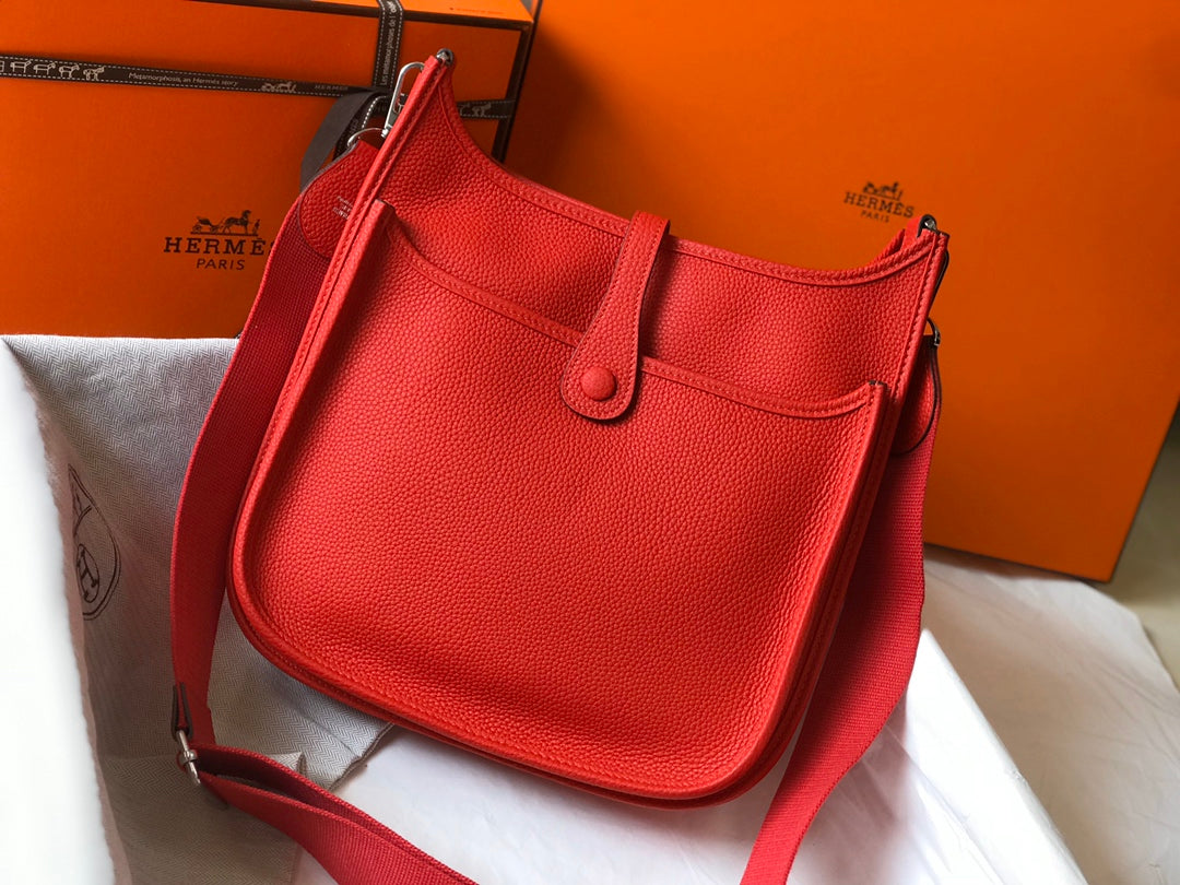 Evelyne 29cm Togo Rojo Shw