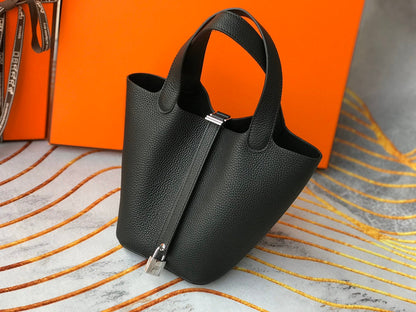 Cerradura picotin 18 negra Togo shw