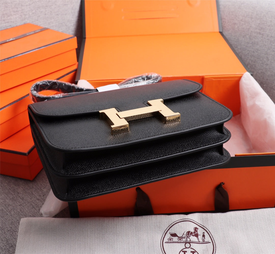 BOLSAS HM CONSTANCE 19 NEGRO EPSOM HARDWARE DORADO