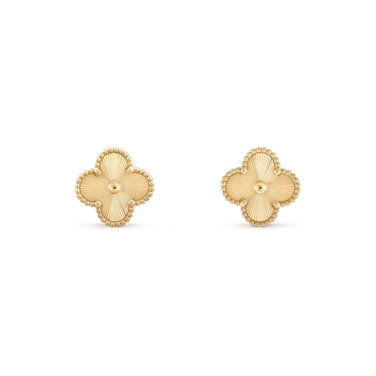 DIANA CLOVER MINI 9.5MM LASER EARRINGS