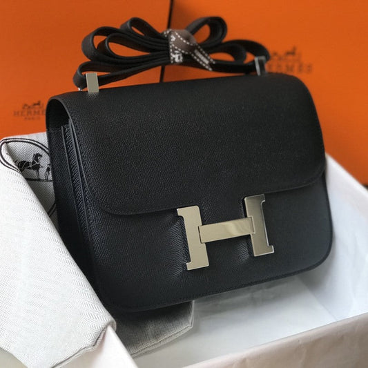 CONSTANCE 18 NEGRO EPSOM HERRAJES PLATEADOS