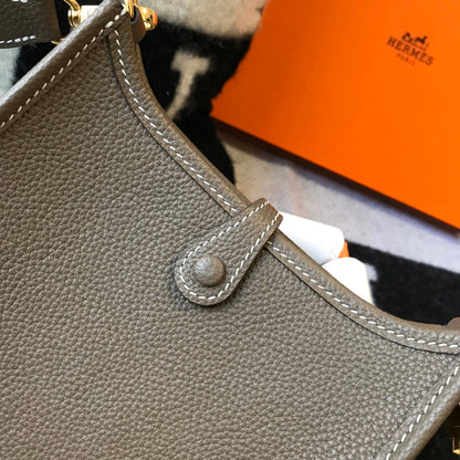 Mini Evelyne 18cm Marrón Togo Ghw