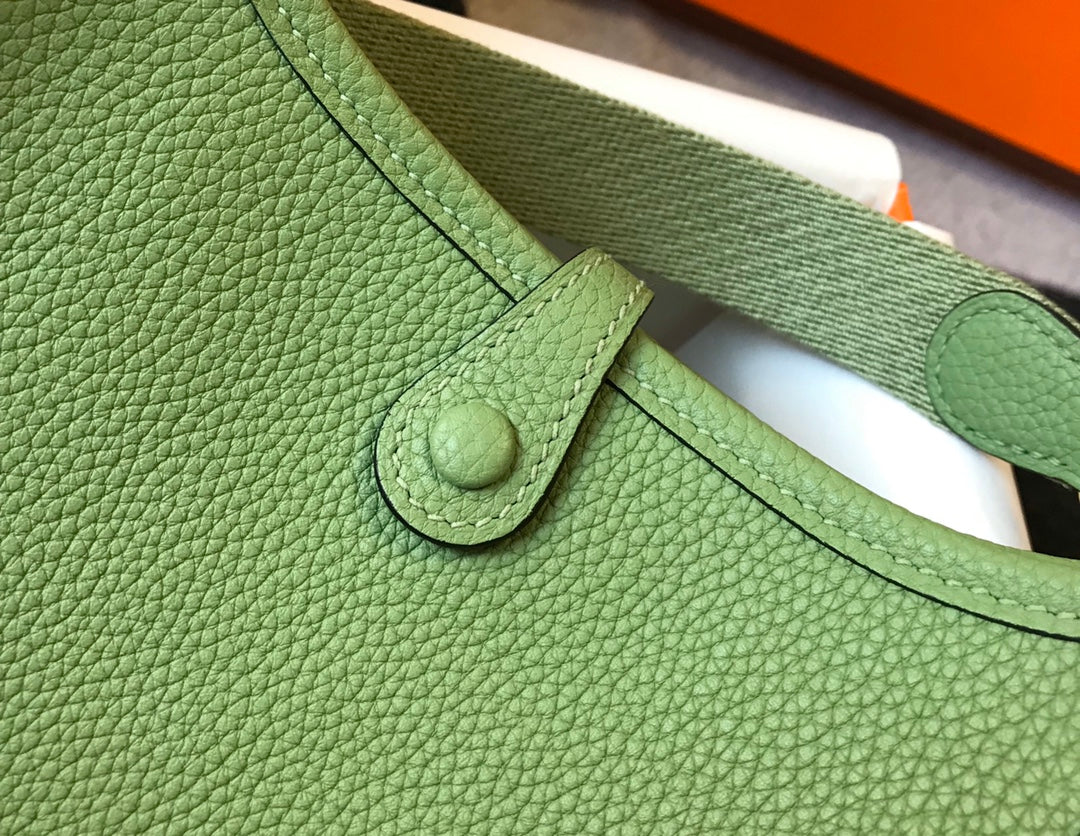 Mini Evelyne 18cm Verde Togo Ghw