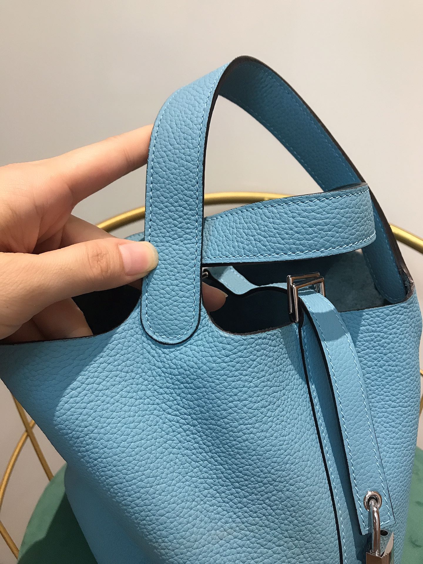 Cerradura picotin 18 cielo azul togo shw