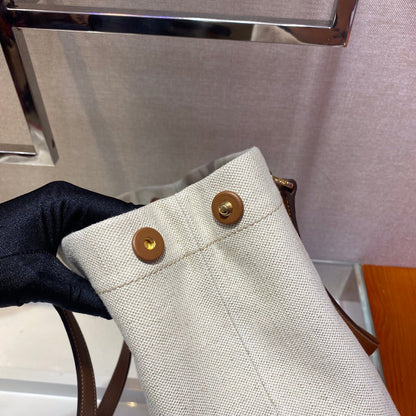 BOLSO TOTE 33 DE LONA BLANCA Y ASA DE PIEL DE BECERRO MARRÓN