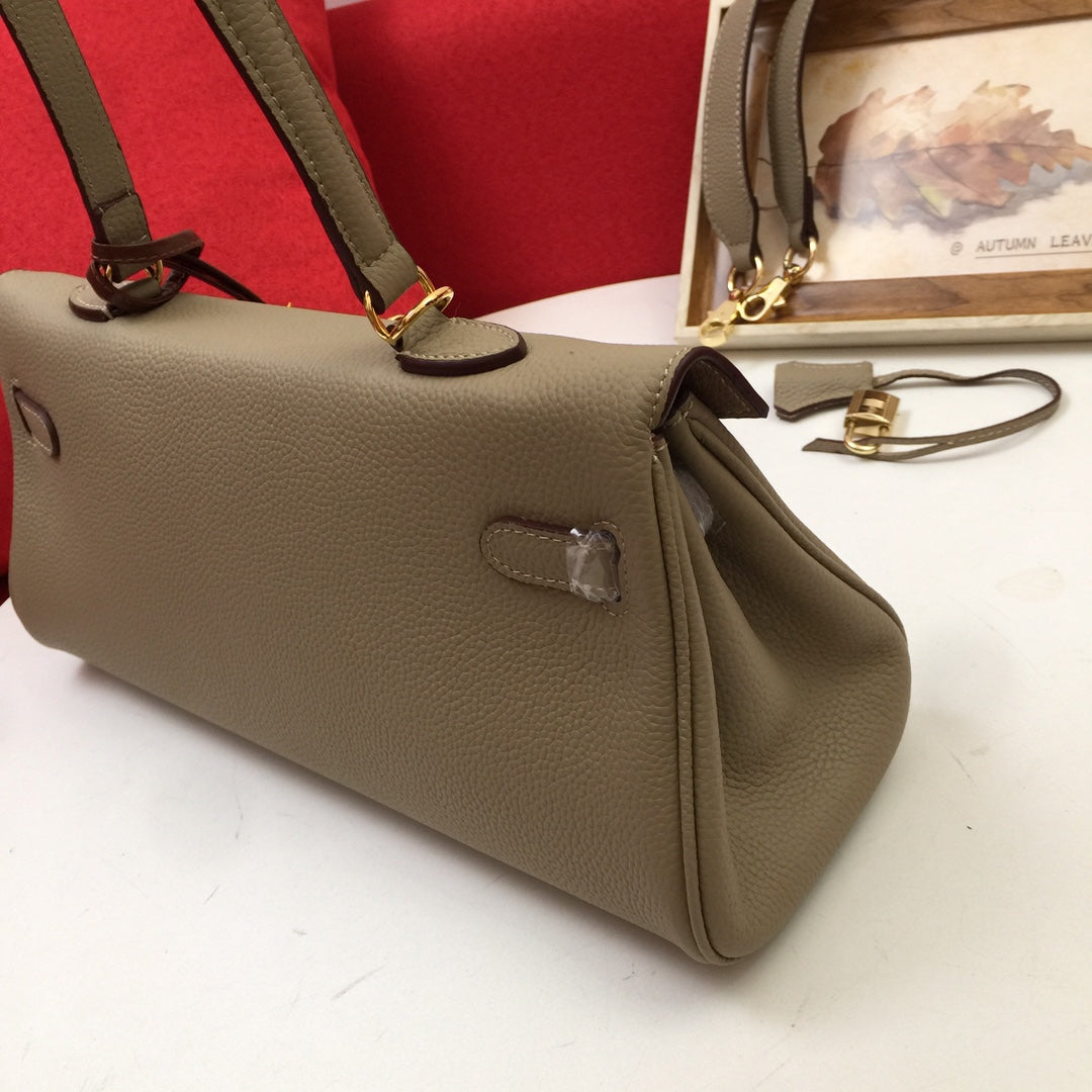 BOLSO DE HOMBRO HM 35 ARENA TOGO HARDWARE DORADO
