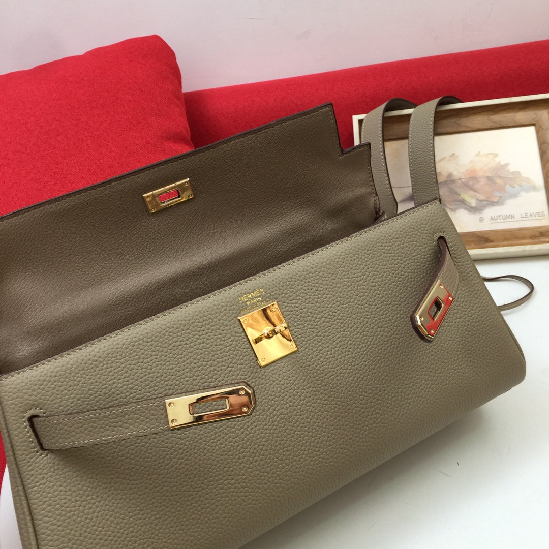BOLSO DE HOMBRO HM 35 ARENA TOGO HARDWARE DORADO