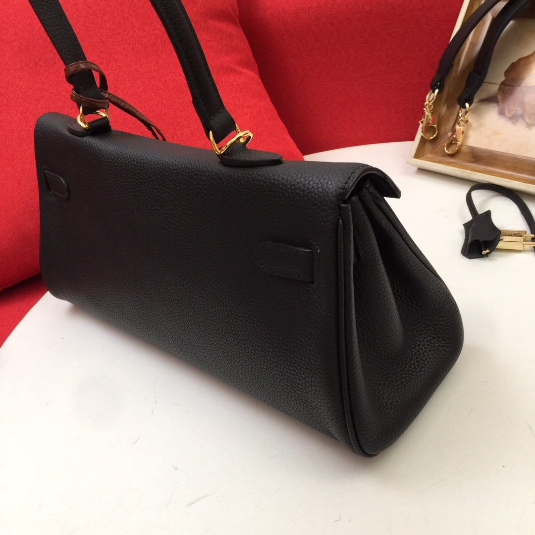BOLSO DE HOMBRO HM 35 NEGRO TOGO HARDWARE DORADO