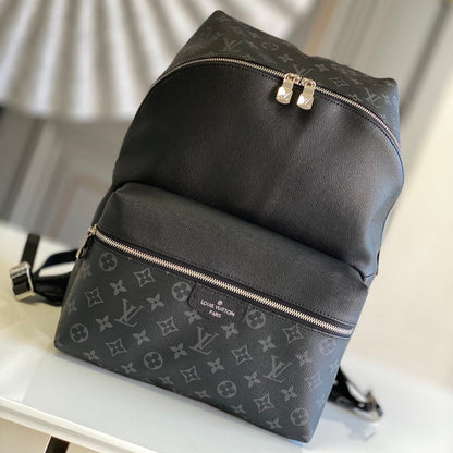 MOCHILA DISCOVERY 40 EN LONA NEGRA CON MONOGRAMA