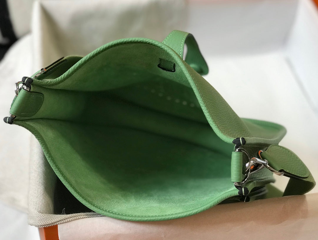 Evelyne 29cm Verde Togo Shw