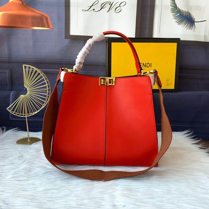 Bolso Peekaboo X-lite mediano de 30 cm, piel de cordero roja, herrajes dorados
