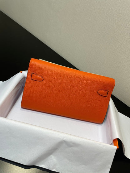 Kelly WOC 20.5 naranja Epsom herrajes plateados