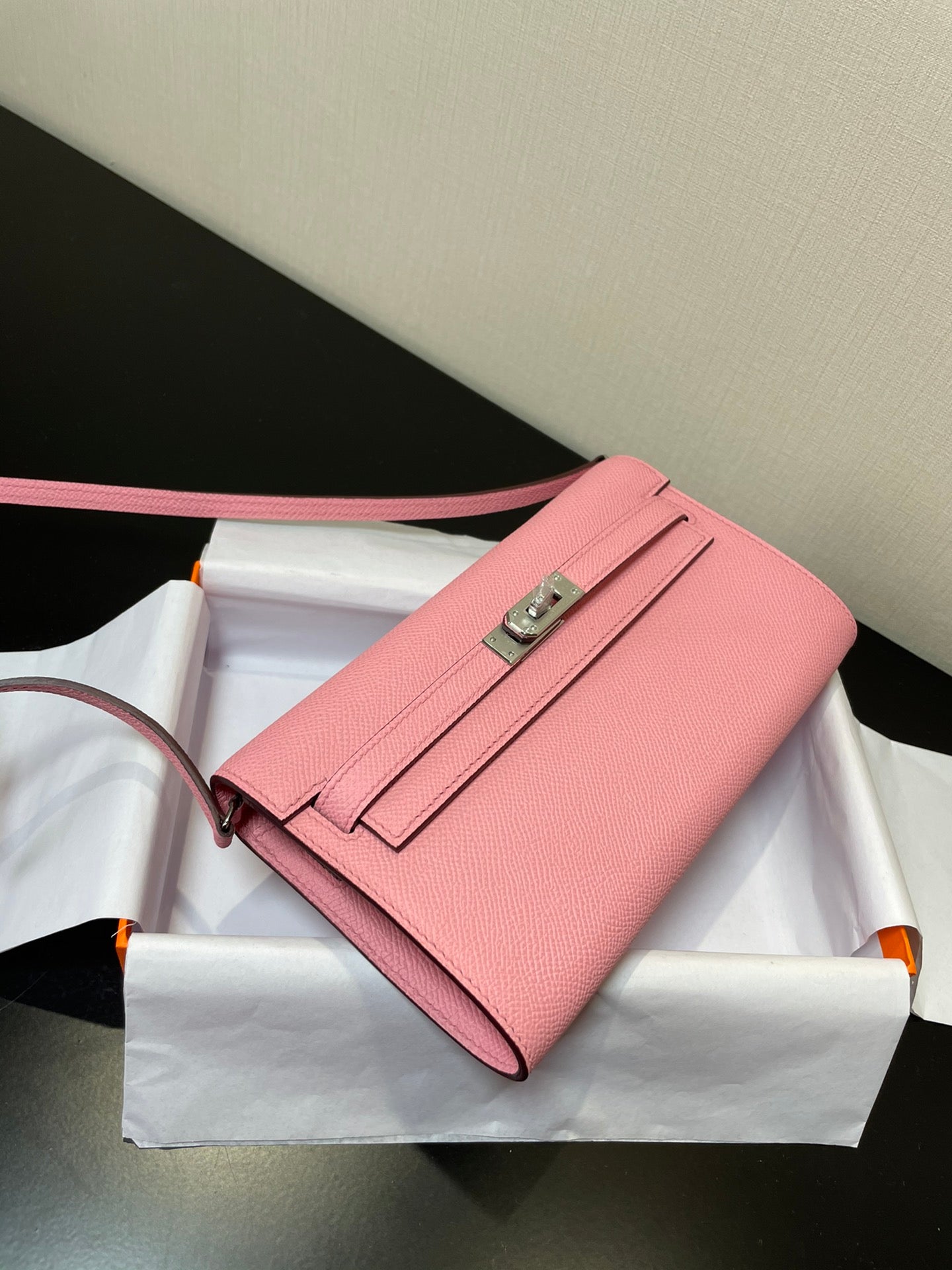Kelly WOC 20.5 rosa Epsom herrajes plateados