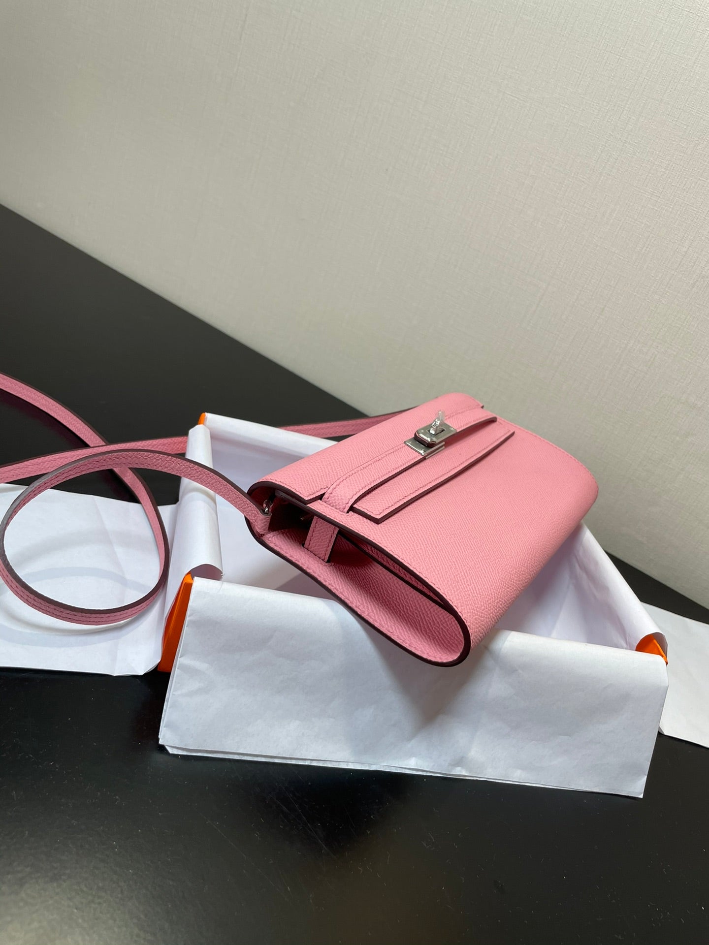 Kelly WOC 20.5 rosa Epsom herrajes plateados