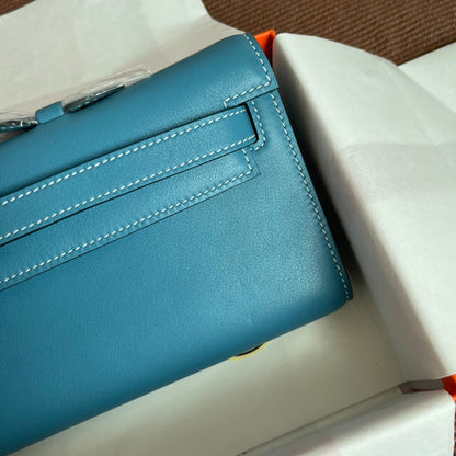 HM Kelly Cut 31cm Cuero Swift Azul Claro Ghw