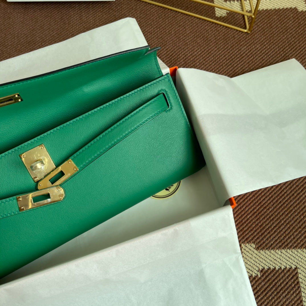 HM Kelly Cut 31cm Cuero Swift Verde Ghw