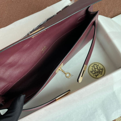 HM Kelly Cut 31 cm Cuero Swift Granate Ghw