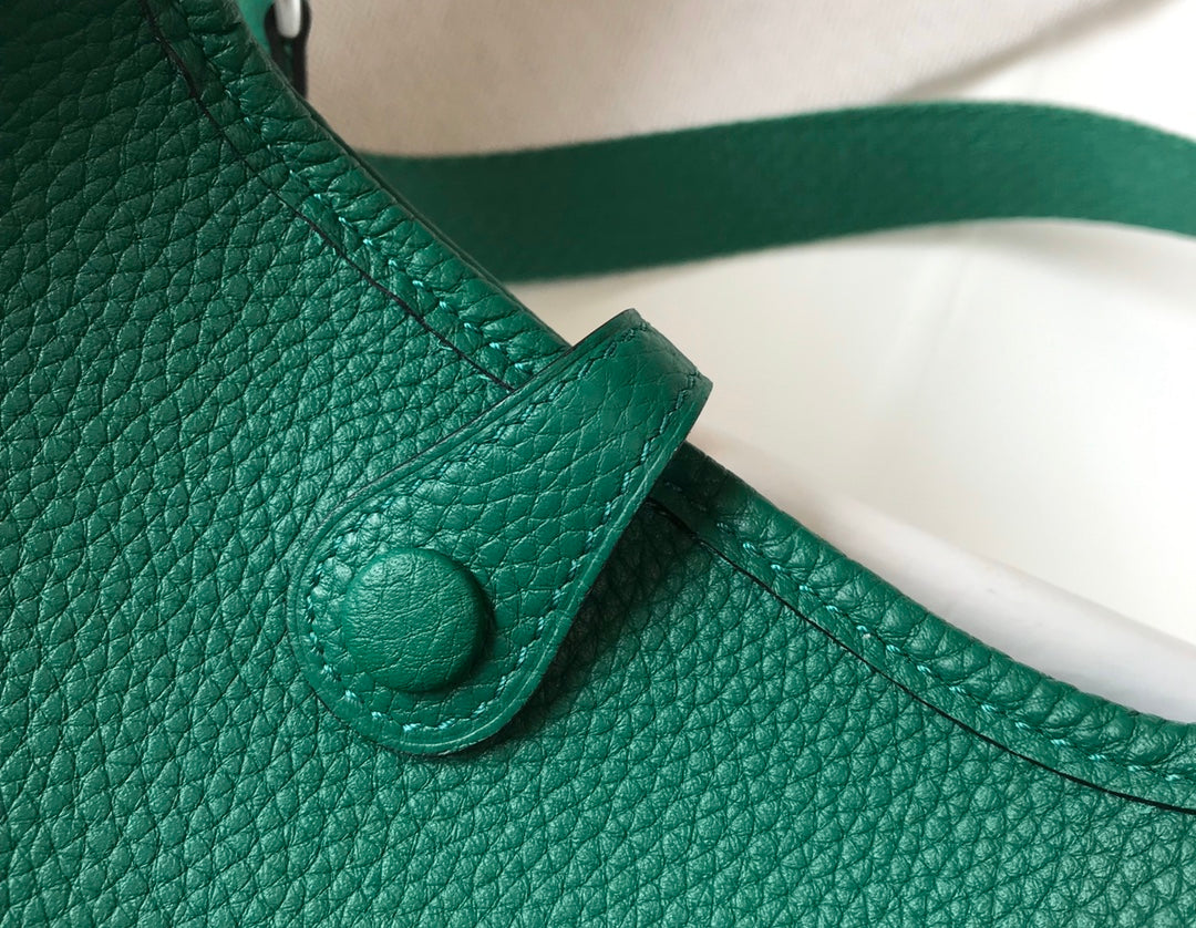 Mini Evelyne 18 cm Verde oscuro Togo Herrajes plateados