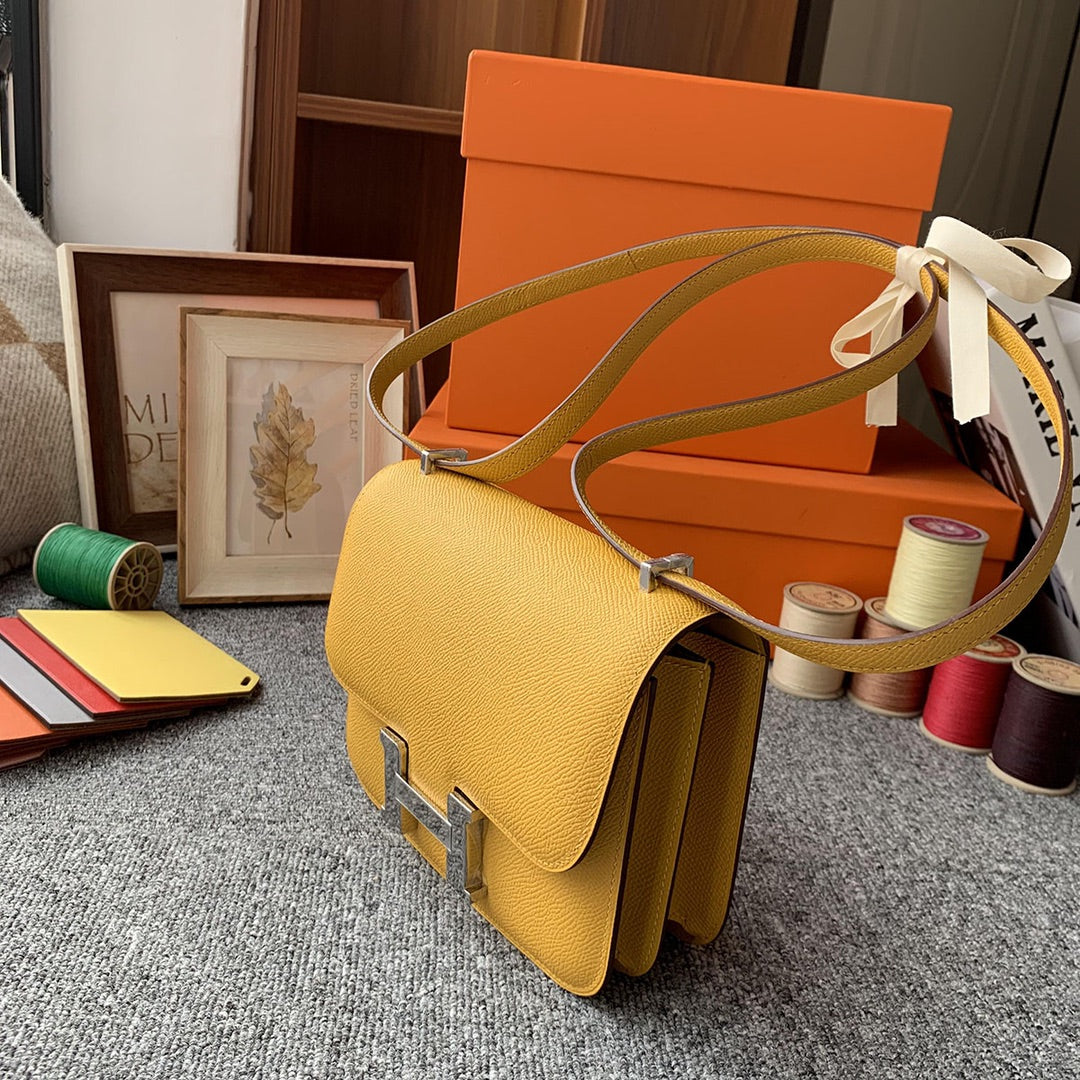 FERRETERÍA CONSTANCE 18 EPSOM ORO AMARILLO