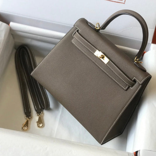 Bolso bandolera hm kelly de 32 cm con herrajes dorados en cuero Epsom
