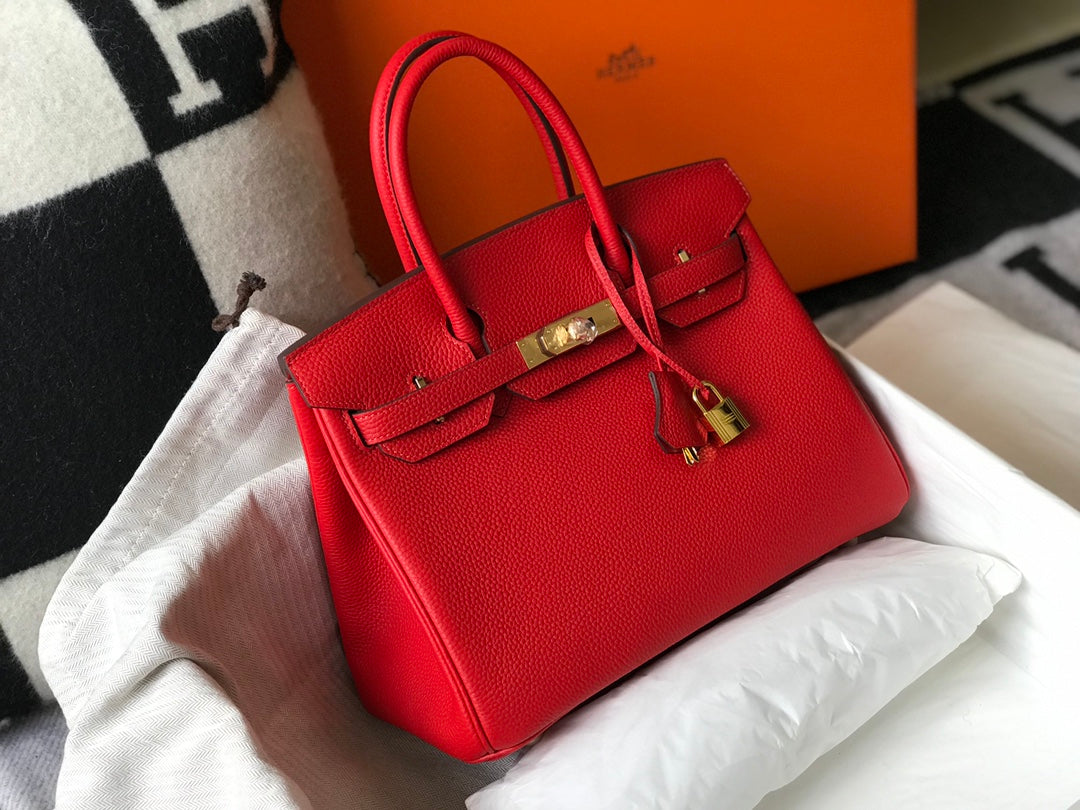 HM BIRKIN 35CM PIEL TOGO ROJA CON HERRAJES DORADOS