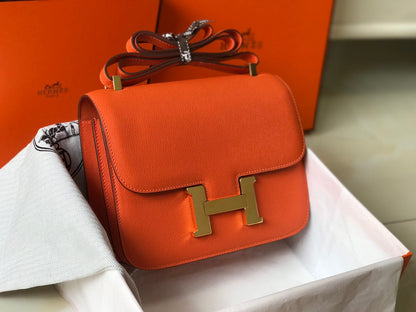 Constance 24 naranja rojo Epsom cuero herrajes dorados