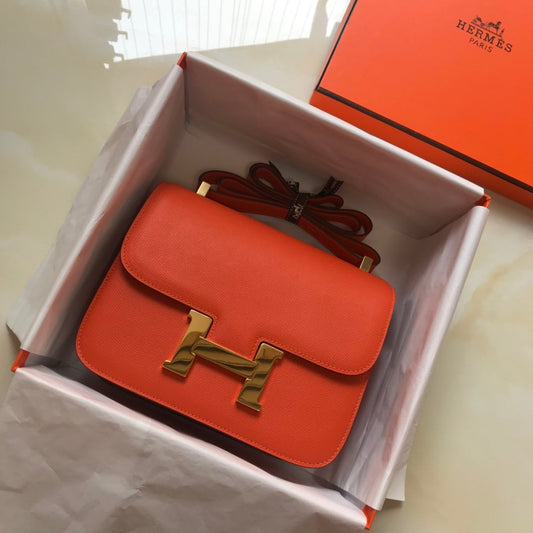 Constance 24 naranja rojo Epsom cuero herrajes dorados