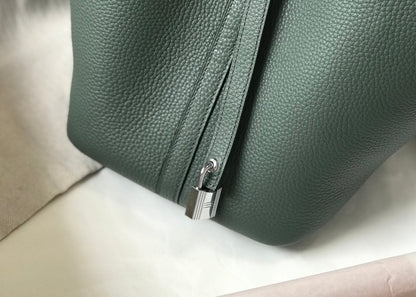 Cerradura picotin 22 verde hierba Togo shw