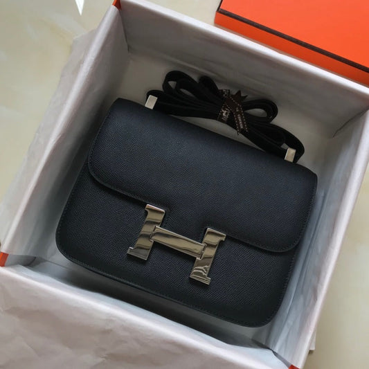 CONSTANCE 24CM NEGRO EPSOM HERRAJES DE PLATA