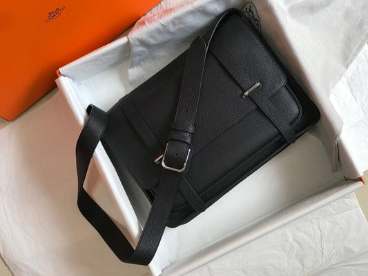 HM STEVEN 34 CUERO TOGO NEGRO