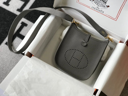 Mini Evelyne 18cm Gris Oscuro Togo Ghw